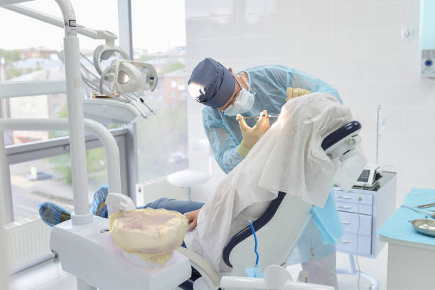 Best Emergency Tooth Extraction in De Leon Springs, FL